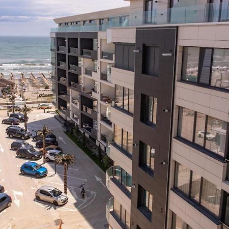 דירות Năvodari Luxury Studio - Maison 103 - Stefan Building Complex מראה חיצוני תמונה