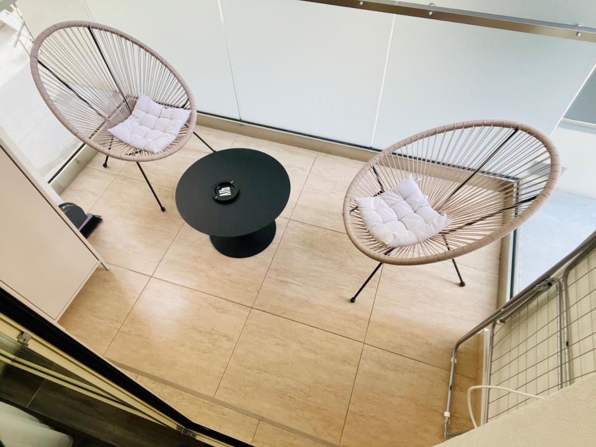 דירות Năvodari Luxury Studio - Maison 103 - Stefan Building Complex מראה חיצוני תמונה
