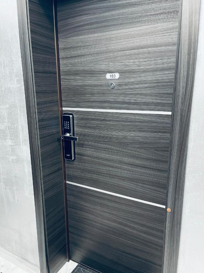 דירות Năvodari Luxury Studio - Maison 103 - Stefan Building Complex מראה חיצוני תמונה