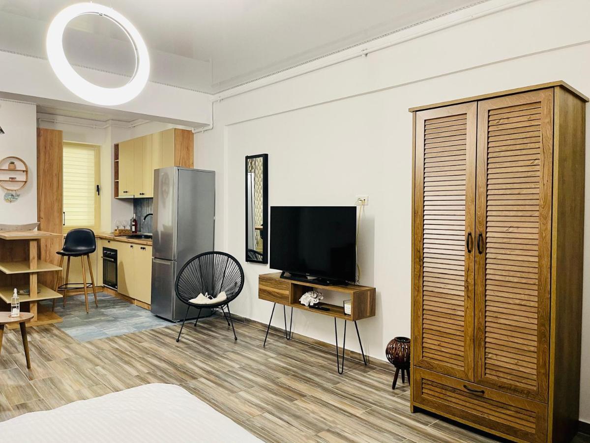 דירות Năvodari Luxury Studio - Maison 103 - Stefan Building Complex מראה חיצוני תמונה